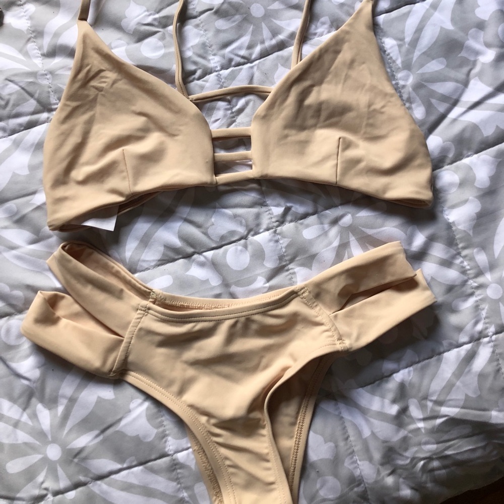 NEW Zaful nude bikini